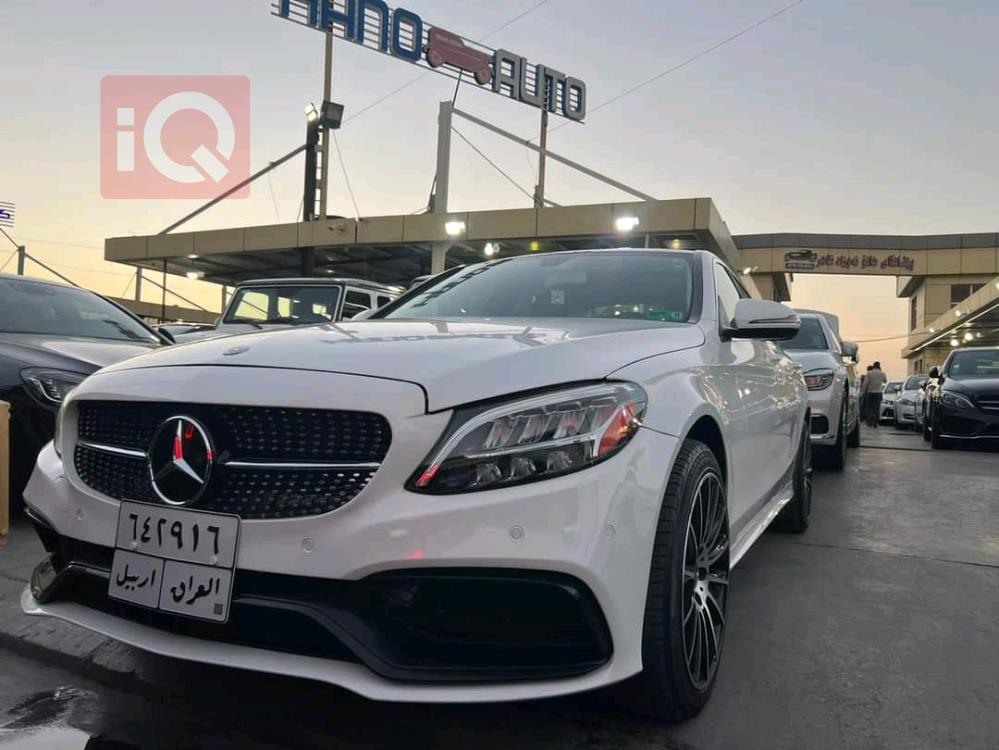 مرسيدس بنز سي كلاس
